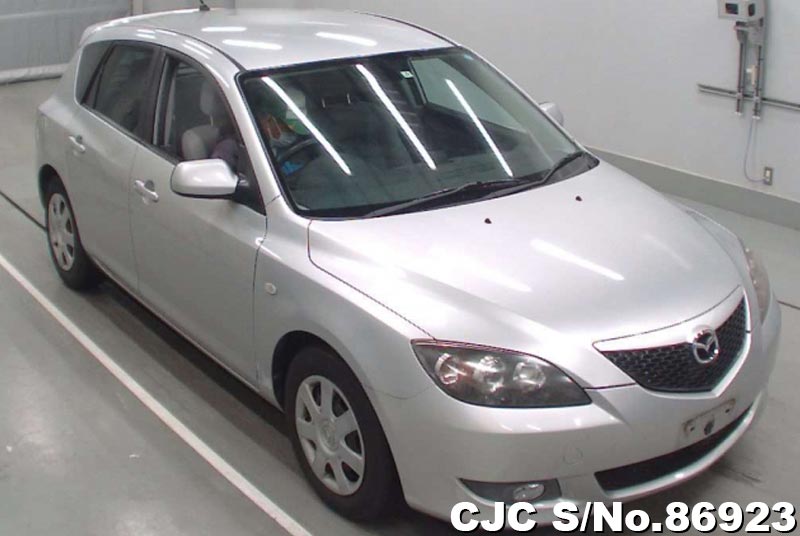 Mazda axela 2005